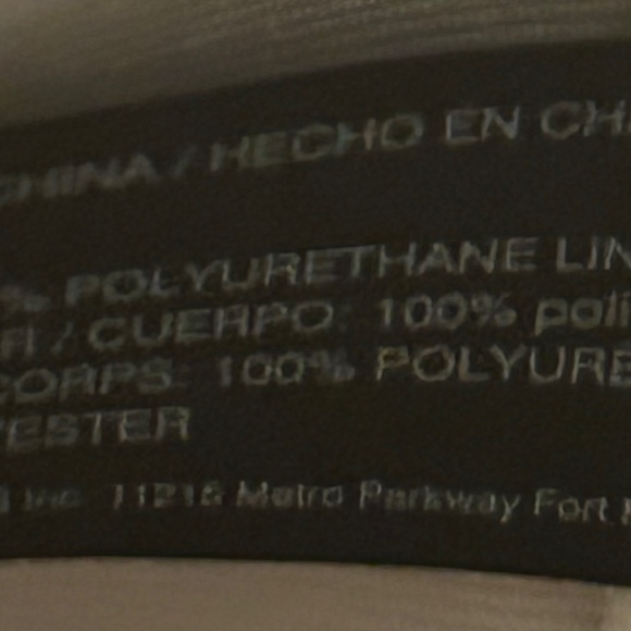 WHBM White/Purple/Green & Metal Studs Wristlet - Picture 4 of 5